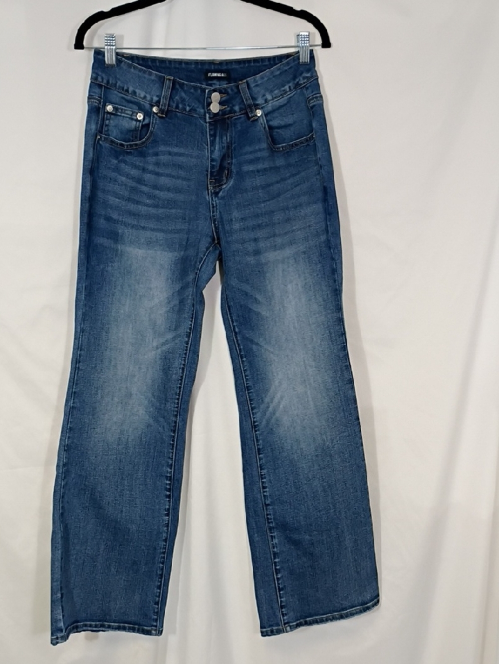 EUC Flamingals Straight Women's Jeans Size Small Denim